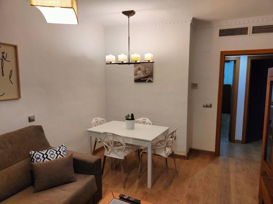 דירות Piso Acogedor En מאלגה מראה חיצוני תמונה